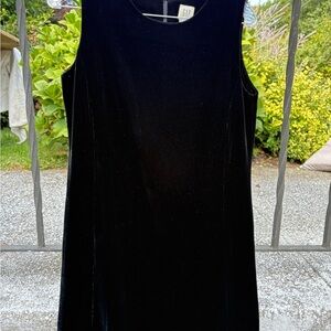 GAP Women's Black Velvet Mini Dress